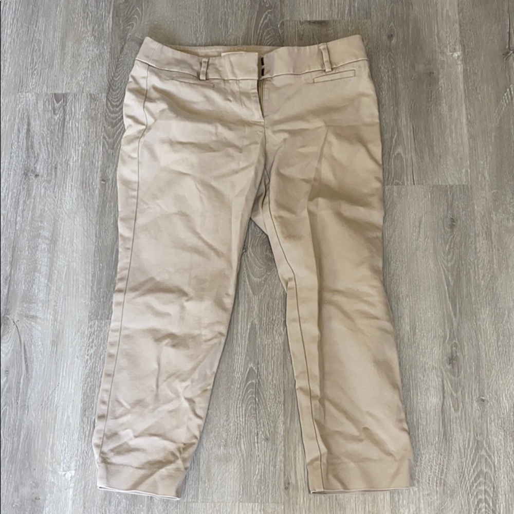 Ann Taylor Loft cropped Khaki pant